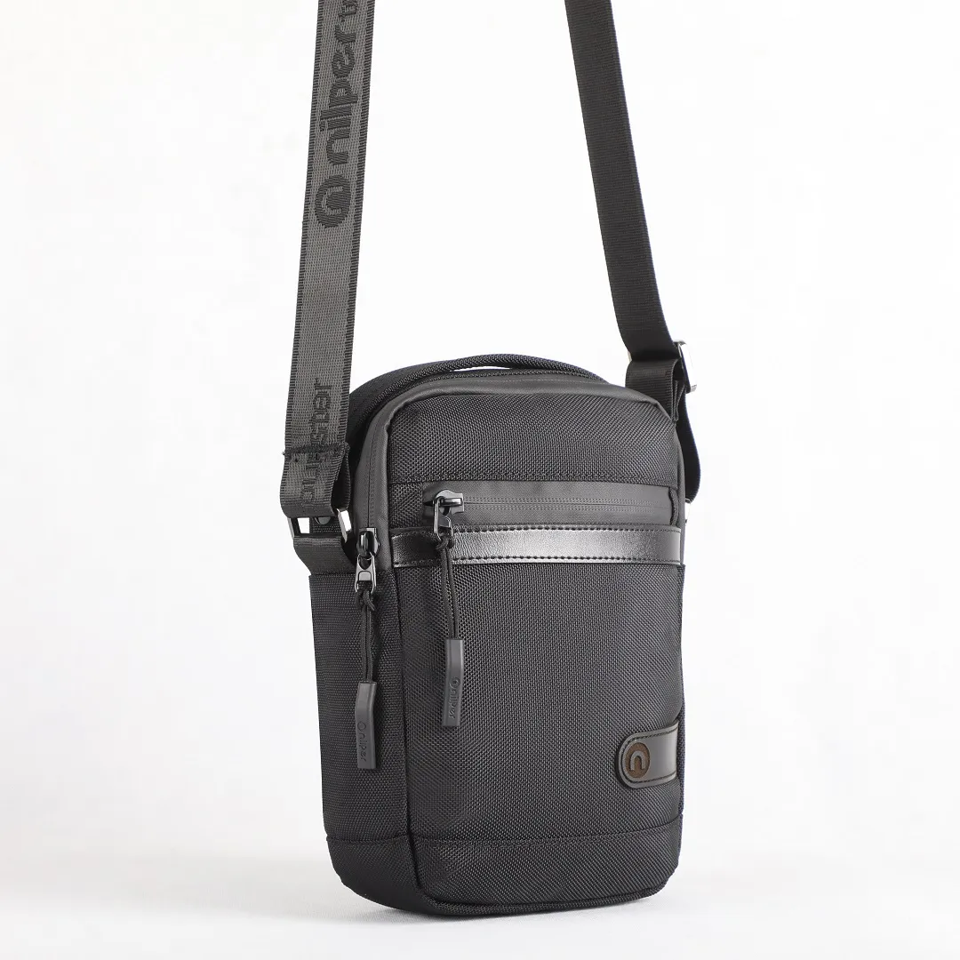 کیف رودوشی نیلپر توریستر مدل رویان